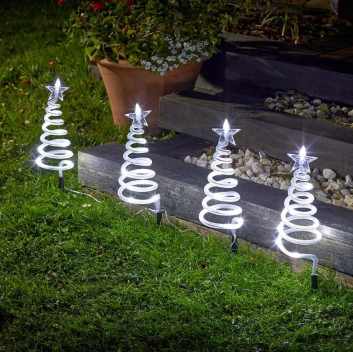Set of 4 Cool White Battery-Operated Spiral LED Christmas Tree Pathway Lights – Outdoor Decoration