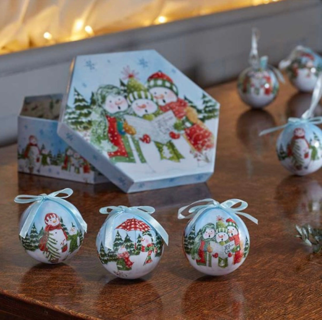Set of 7 Snowman Christmas Baubles with Gift Box – Festive Tree Decorations
