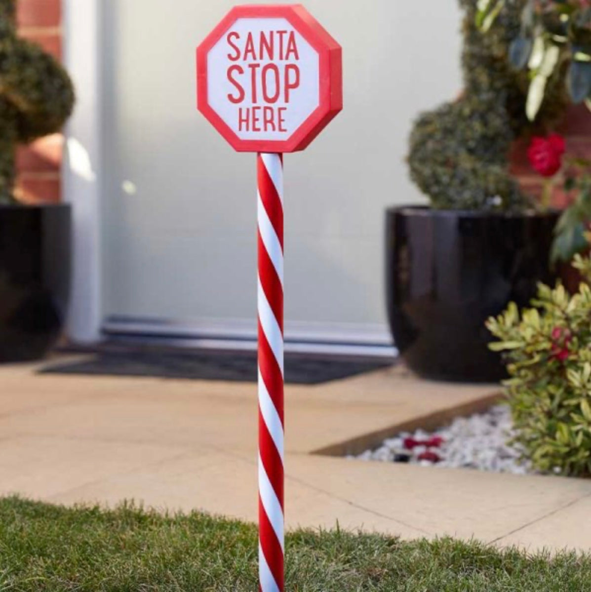 Santa Stop Here! Light-Up Stake – Red & White Outdoor Christmas Sign