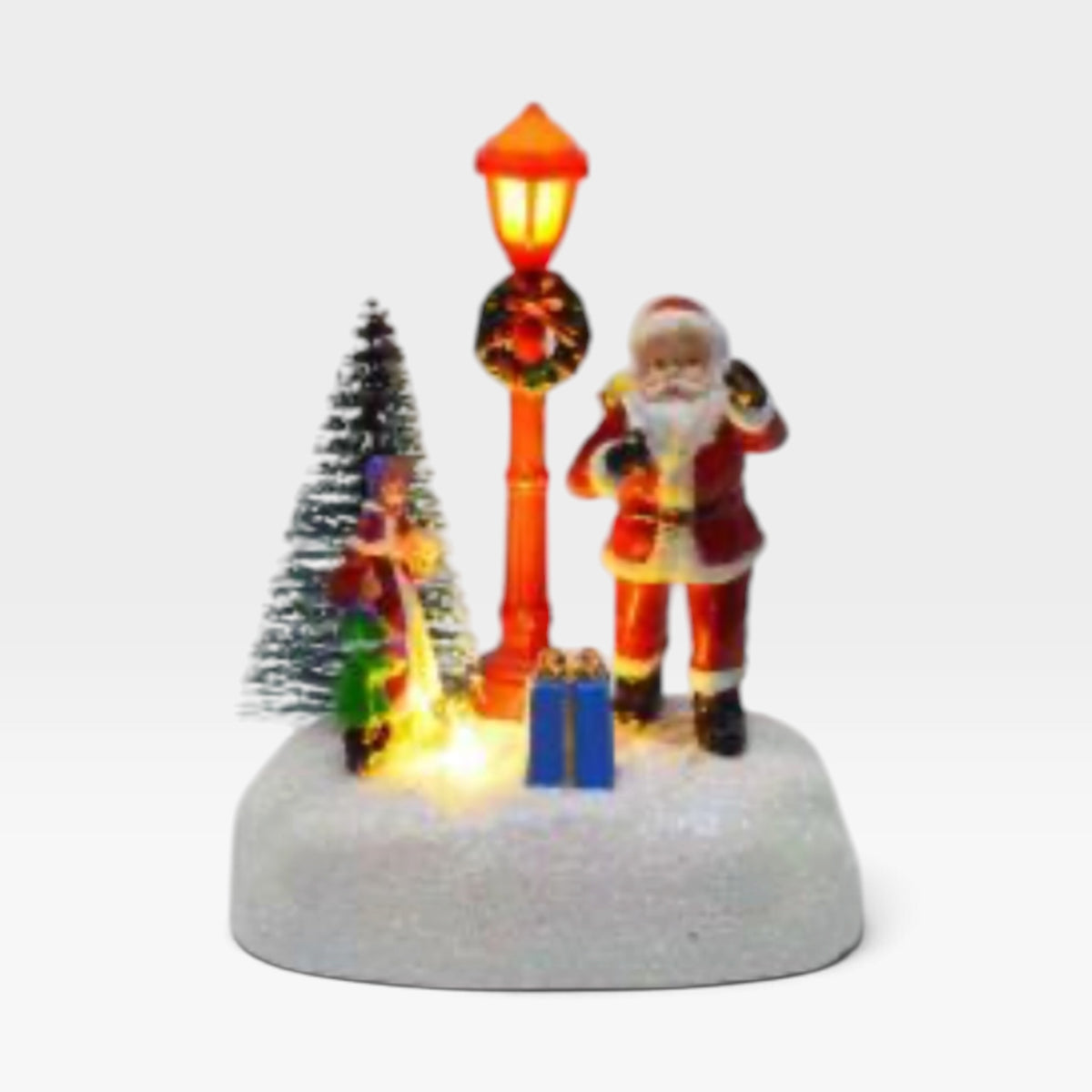 Light Up Santa & Christmas Lamppost Snow Scene