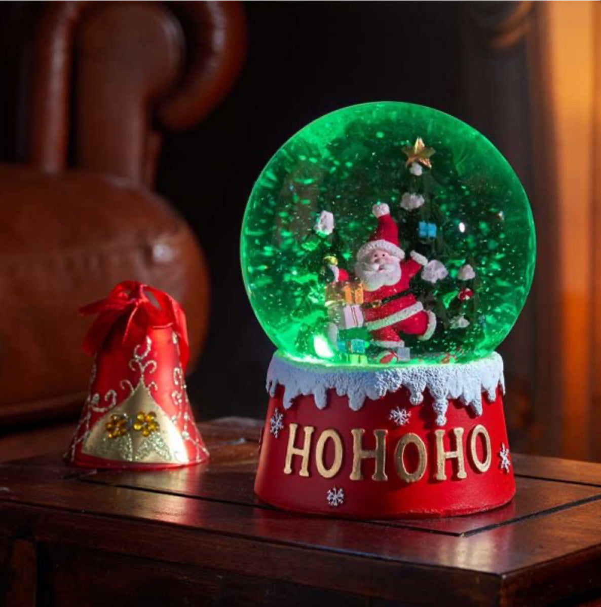 12cm Musical Santa SnowSphere – Light-Up Colour-Changing Christmas Decoration